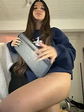 Stripchat Adult Webcams of aly_golden_