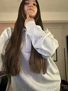 Stripchat Free Live Porn of aly_golden_