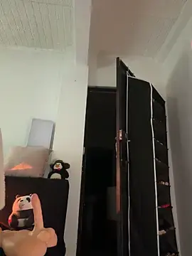 Stripchat Best live sex cam show of aly_golden_