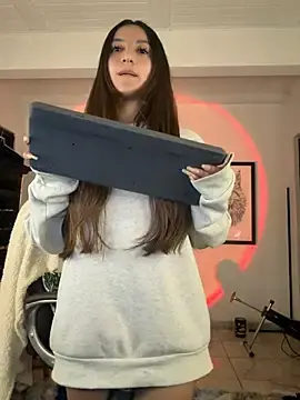 Stripchat Live Sex Cam of aly_golden_
