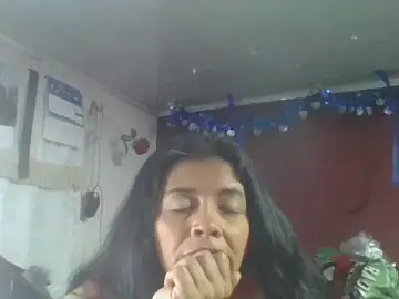 Stripchat Nude Webcam of DianaOchoa_