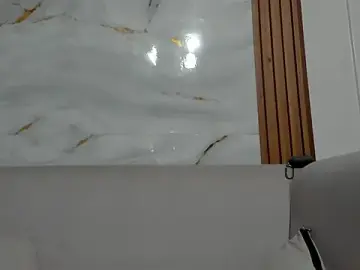 Stripchat Live Sex Cam of LilyGarcia