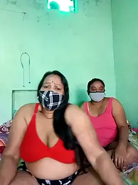 Stripchat Live Sex of LoveOnStream