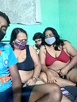 Stripchat Live Porn of LoveOnStream