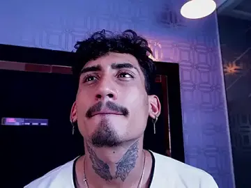 Stripchat Sex Cam of Dark_Eros_