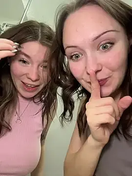 Stripchat Nude Webcam of Mimiumuy