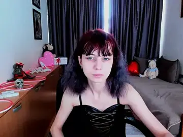 Stripchat Live Sex Cam of MiniLysii