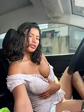 Stripchat Watch Live Sex Cams of sexi_noemi