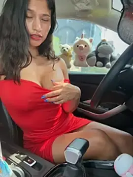 Stripchat Free Porn Cam of sexi_noemi