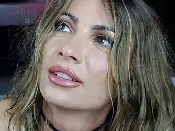 Stripchat Live Porn of Anne_Goddess