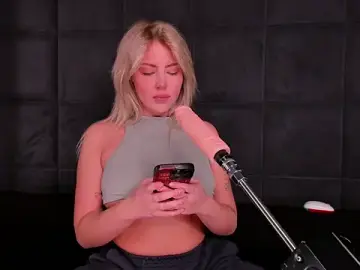 Stripchat Sex Cam of NateHalll