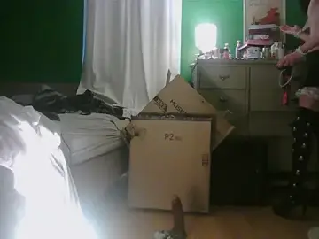 Stripchat Live Sex of SadCatDaddy