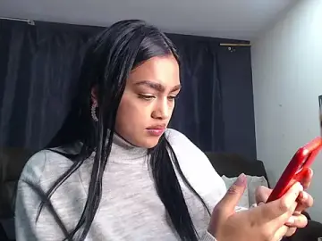 Stripchat Nude Webcam of fairylatin222