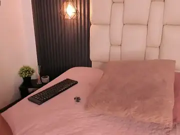 Stripchat Best live sex cam show of kristakinnky