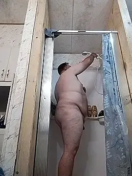 Stripchat Free Porn Cam of lawndad79