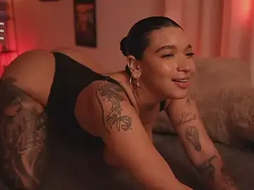 Stripchat Watch Live Sex Cams of HannahW_