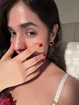 Stripchat Sex Chat of MadawiOud