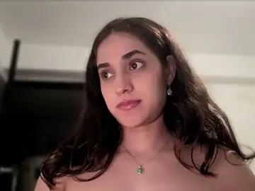 Stripchat Best live sex cam show of MadawiOud