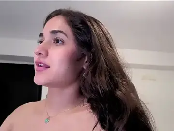 Stripchat Sex Cam of MadawiOud