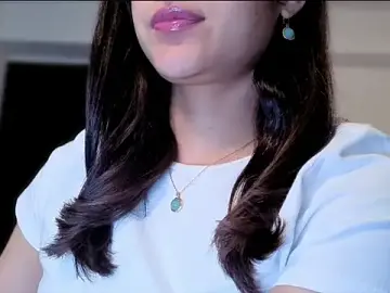 Stripchat Sex Cam of MadawiOud