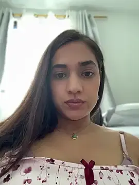 Stripchat Live Sex Cam of MadawiOud