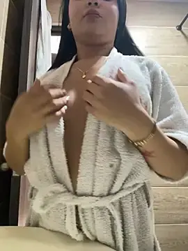 Stripchat Nude Webcam of jailyncam_