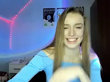 Stripchat Nude Webcam of tinyglow