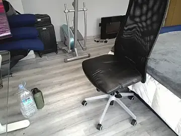 Stripchat Free Porn Cam of latinoo23bom