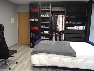 Stripchat Free Porn Cam of latinoo23bom