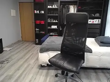 Stripchat Adult Video Chat of latinoo23bom