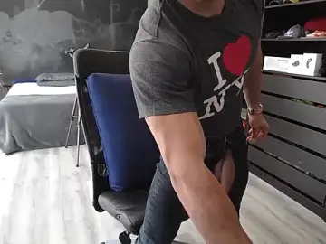 Stripchat Best live sex cam show of latinoo23bom