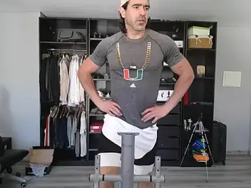 Stripchat Nude Webcam of latinoo23bom