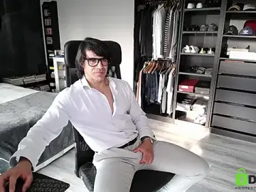 Stripchat Best Webcam of latinoo23bom