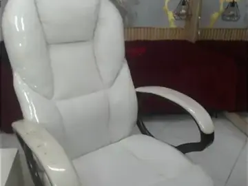 Stripchat Sex Chat of mommy_divine