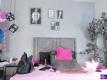 Stripchat Adult Webcams of Maristxxr