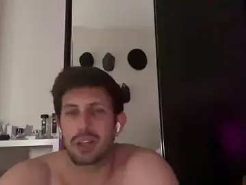 Stripchat Live Porn of MathiasBellucci