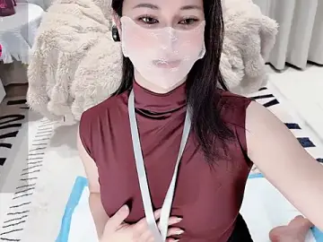 Stripchat Free Porn Cam of Yuki-77-