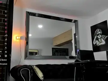 Stripchat Watch Live Sex Cams of pretur_cruba1