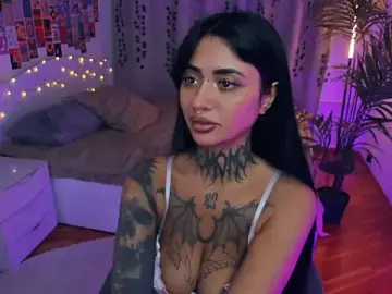 Stripchat Nude Webcam of CharimgSabrina