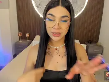 Stripchat Sex Cam of RoseCassie