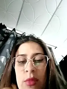 Stripchat Adult Webcams of MariBelle1