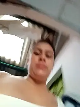 Stripchat Adult Webcam of MariBelle1