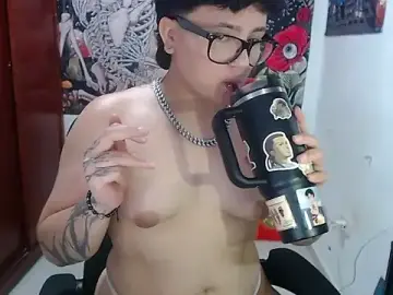 Stripchat Sex Cam of isabeautyx19