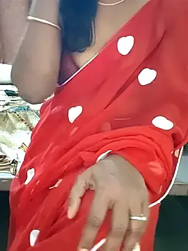 Stripchat Live Sex Cam of Meena_Meenakshi