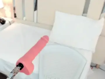 Stripchat Sex Cam of Miliaangeles