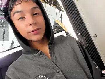 Stripchat Live Porn of Seductivo_jr