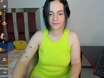 Stripchat Free Porn Cam of lucia_s1