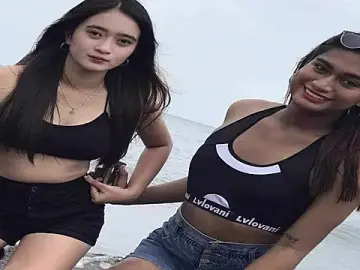 Stripchat Free Porn Cam of Elysia_Fox