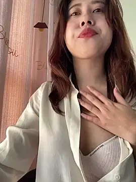 Stripchat Free Live Porn of Liliya-77