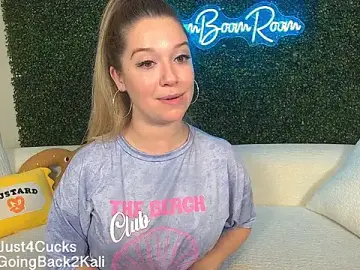 Stripchat Best Webcam of boomboomr00m